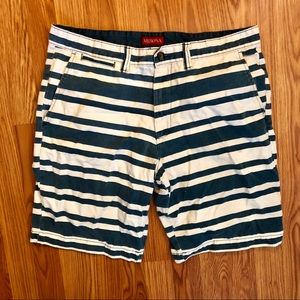 listing-status-banner